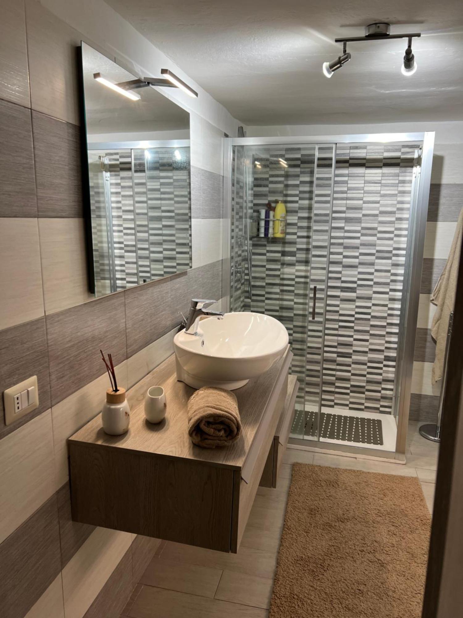 Casa Vacanze Manzoni 29 Cagliari Exterior foto